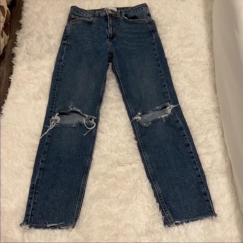 Reposhing Zara high waisted skinny jeans